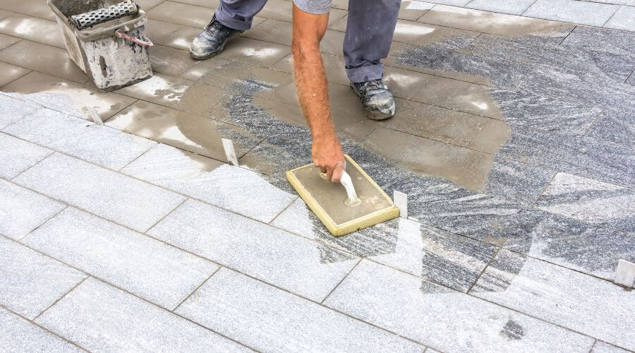 Expert Emergency Roof Repairs services in Emden, IL